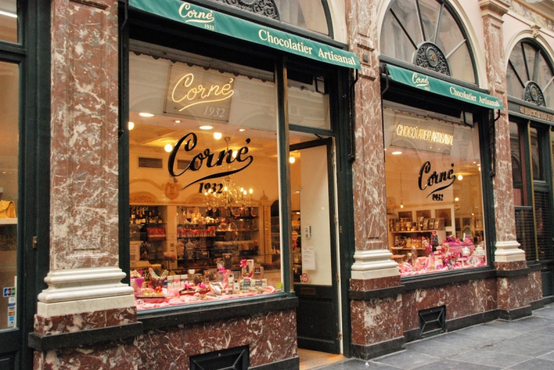 boulangerie-ANDON-min_chocolate_chocolaterie_shop_luxury_chic_gallery_brussels_belgium-558146